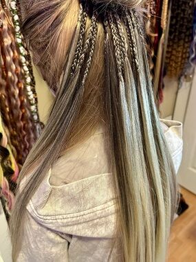 ( Custom Order) Ponytail Extension - Natural Blonde Blend